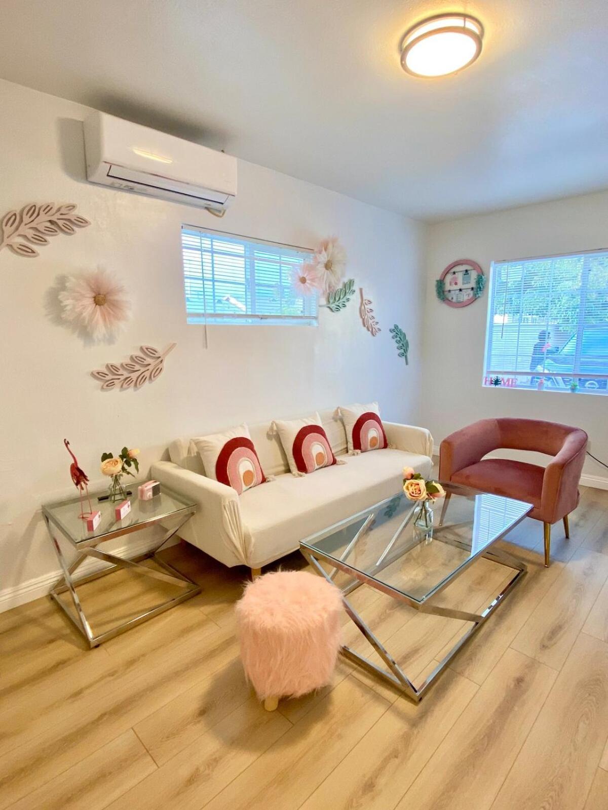 1Br Pink Cozy House Near Dtla Apartment โรสมีด ภายนอก รูปภาพ