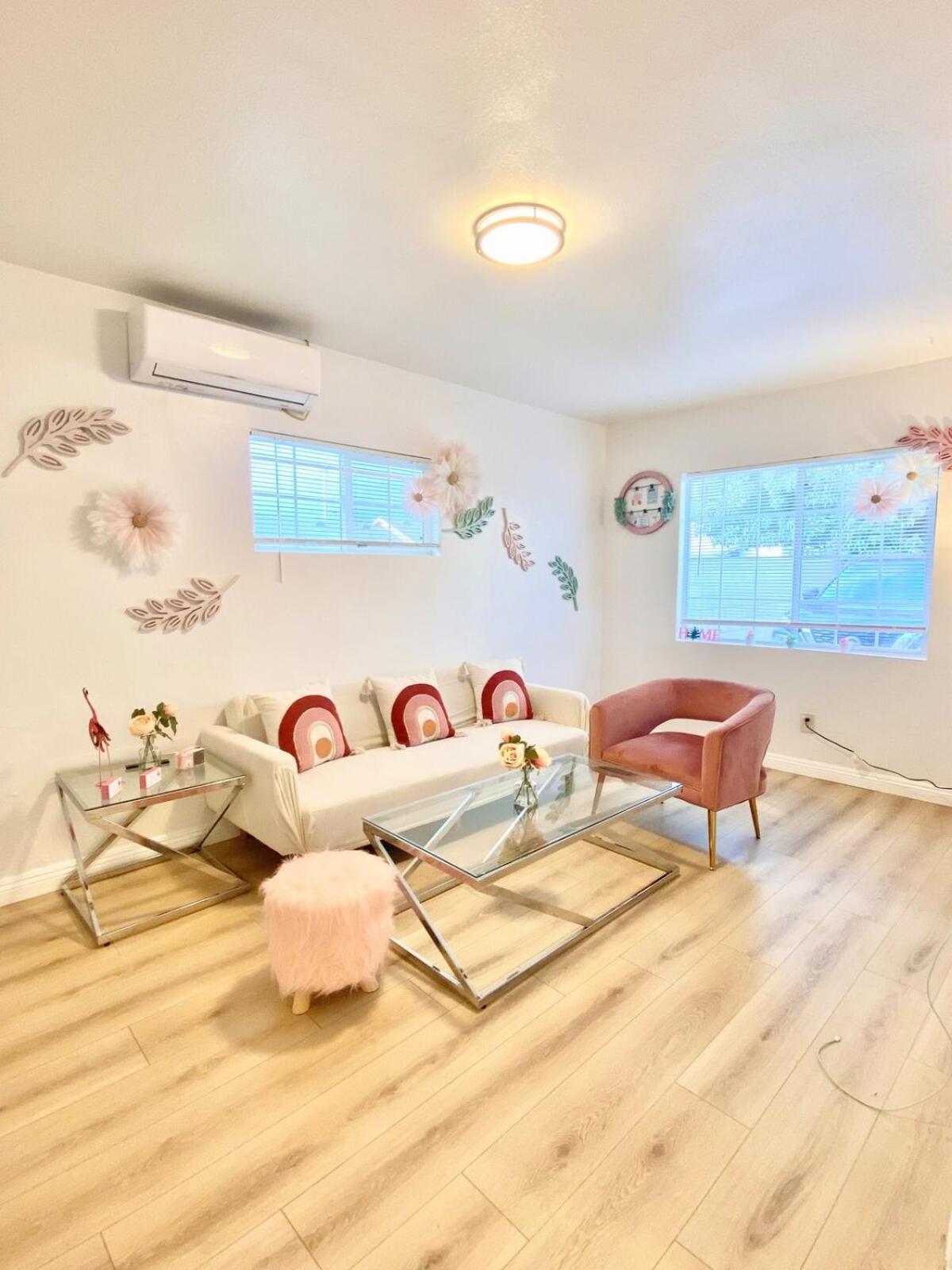 1Br Pink Cozy House Near Dtla Apartment โรสมีด ภายนอก รูปภาพ