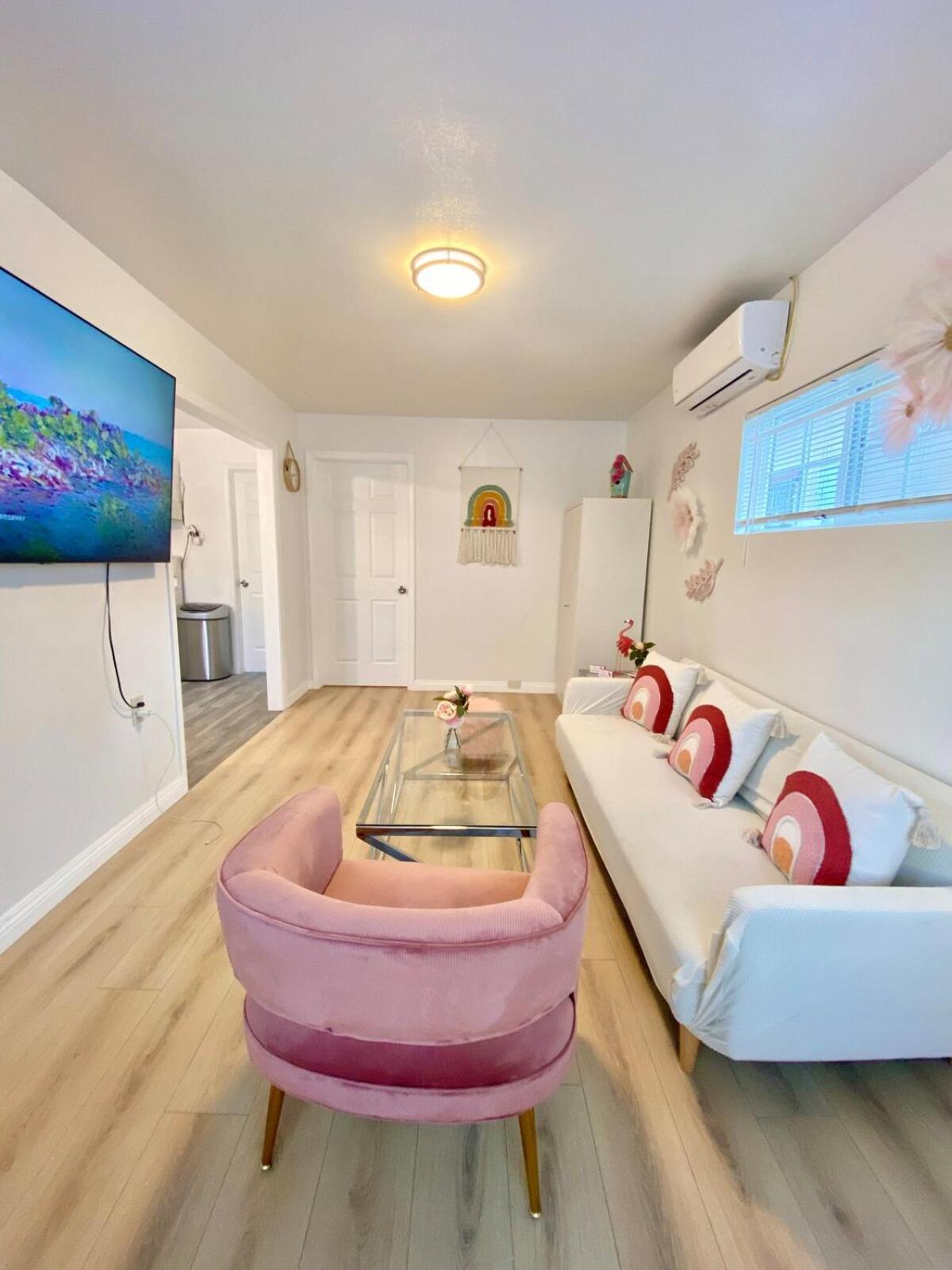 1Br Pink Cozy House Near Dtla Apartment โรสมีด ภายนอก รูปภาพ