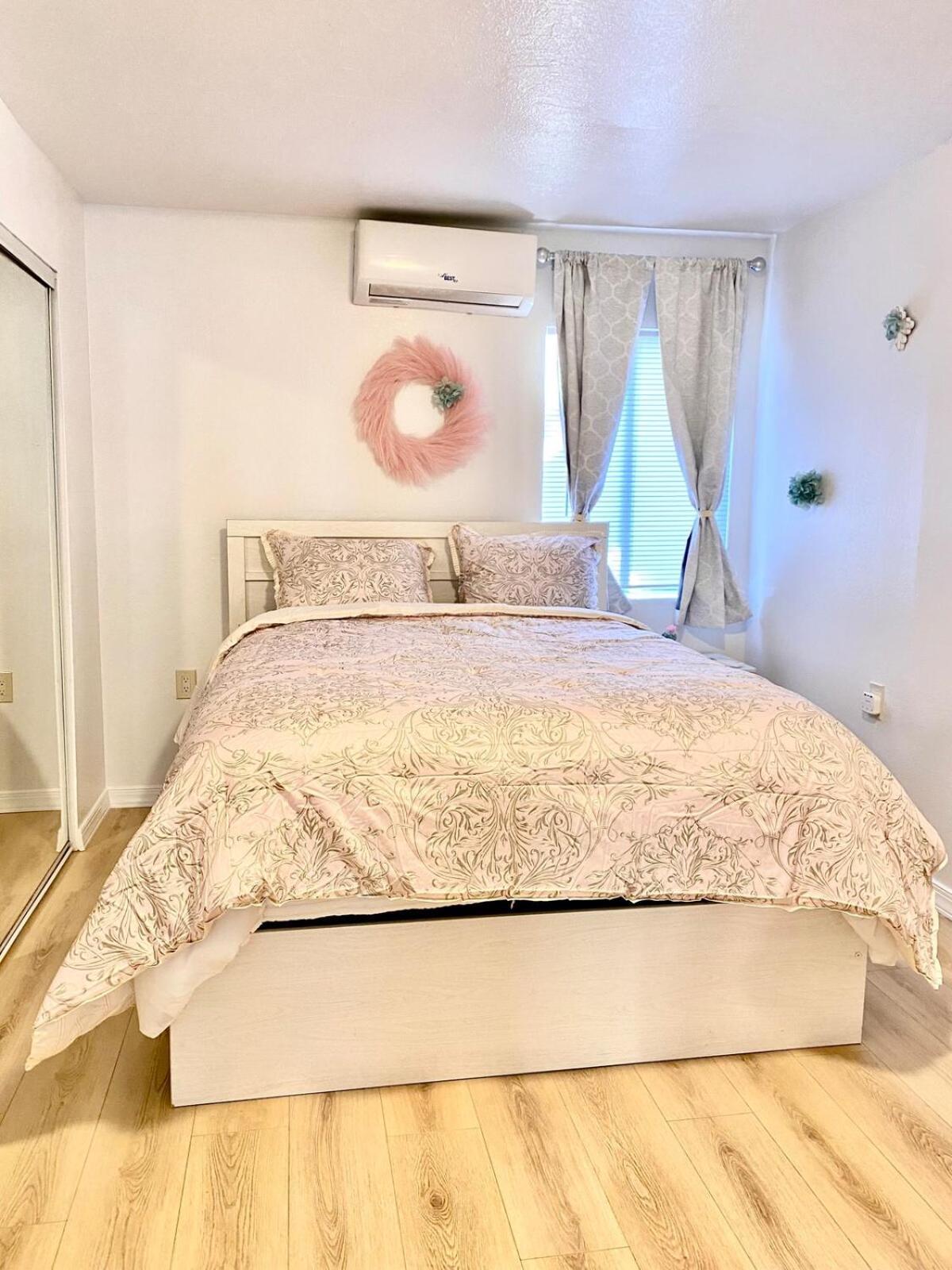 1Br Pink Cozy House Near Dtla Apartment โรสมีด ภายนอก รูปภาพ